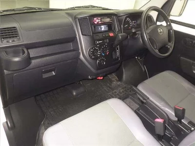 Mazda BONGO VAN  с аукциона в Японии