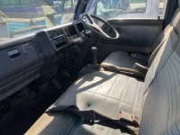 Mazda TITAN лот № 1746 оценка 3  с аукциона в Японии 4