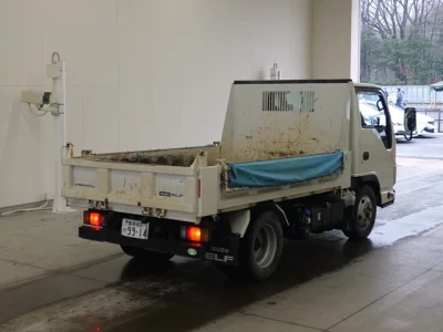 Isuzu ELF  с аукциона в Японии