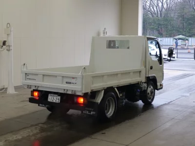 Isuzu ELF  с аукциона в Японии