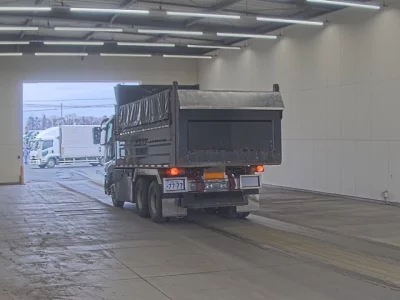 Mitsubishi SUPER GREAT  с аукциона в Японии