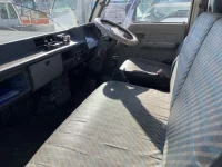 Mitsubishi CANTER лот № 1730 оценка R  с аукциона в Японии 4