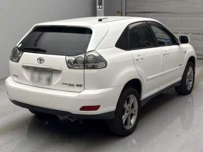 Toyota HARRIER  с аукциона в Японии