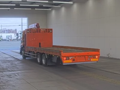 Isuzu FORWARD  с аукциона в Японии