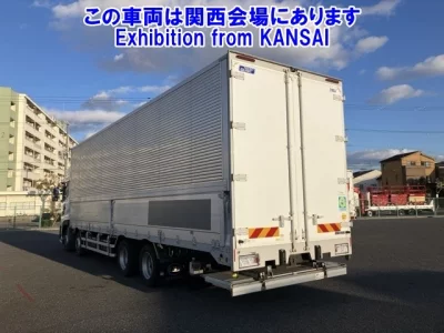 Nissan QUON  с аукциона в Японии