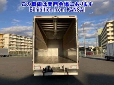 Nissan QUON  с аукциона в Японии