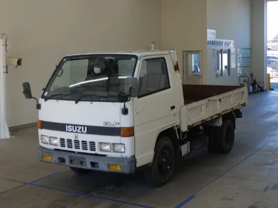 Isuzu ELF  с аукциона в Японии
