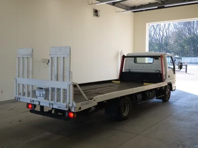 Isuzu ELF  с аукциона в Японии