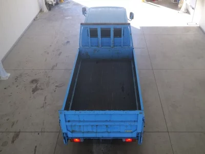 Toyota DYNA  с аукциона в Японии