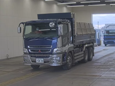 Mitsubishi SUPER GREAT  с аукциона в Японии