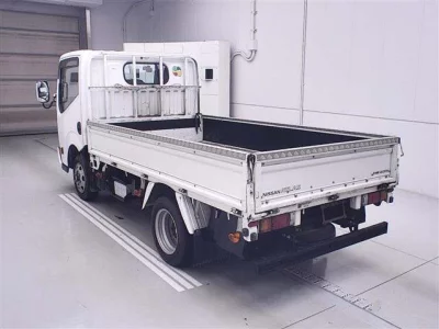 Nissan ATLAS  с аукциона в Японии