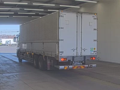 Mitsubishi SUPER GREAT  с аукциона в Японии