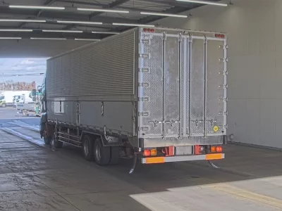 Hino PROFIA  с аукциона в Японии