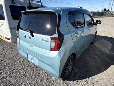 Daihatsu MIRA E S
