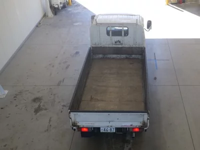 Hino DUTRO  с аукциона в Японии