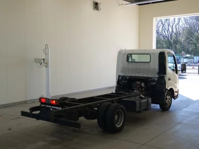 Hino DUTRO  с аукциона в Японии