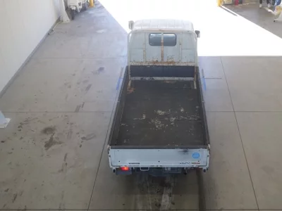 Toyota DYNA  с аукциона в Японии