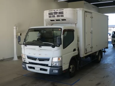 Mitsubishi CANTER  с аукциона в Японии