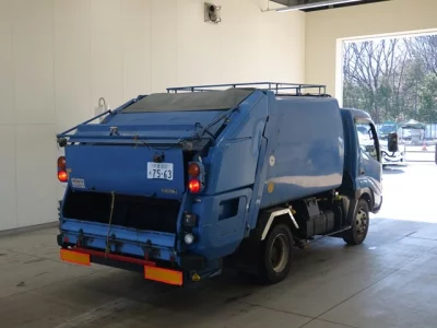 Hino DUTRO  с аукциона в Японии