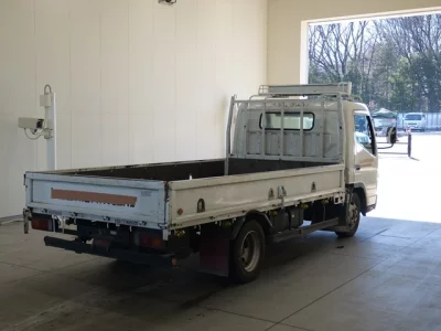 Mitsubishi CANTER  с аукциона в Японии