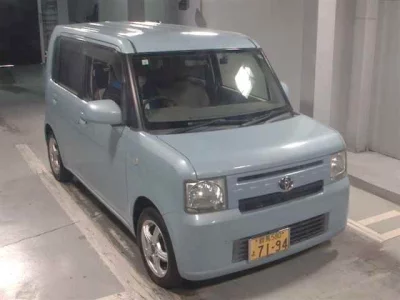 Toyota PIXIS SPACE