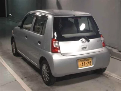 Daihatsu Esse