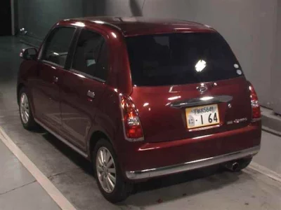 Daihatsu MIRA