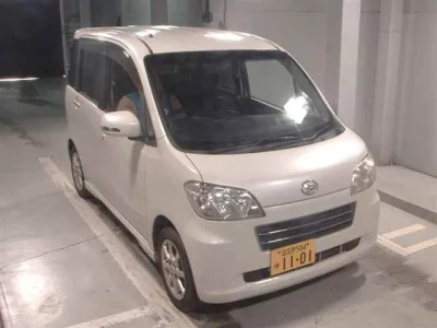 Daihatsu TANTO EXE