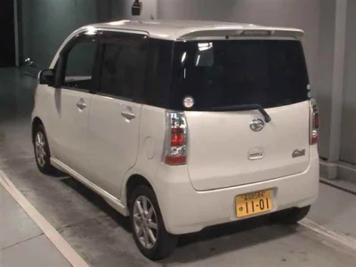 Daihatsu TANTO EXE