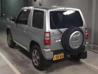 Mitsubishi PAJERO MINI