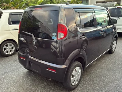 Nissan MOCO  с аукциона в Японии