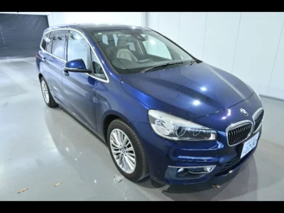 BMW 2-Series  с аукциона в Японии