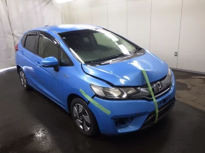 Honda FIT  с аукциона в Японии