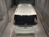 Nissan SERENA лот № 19 оценка 3.5  с аукциона в Японии 6