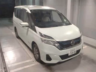 Nissan SERENA  с аукциона в Японии