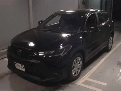 Toyota COROLLA CROSS  с аукциона в Японии