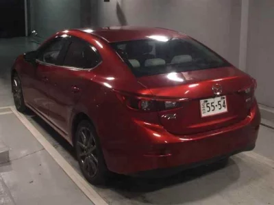 Mazda AXELA  с аукциона в Японии