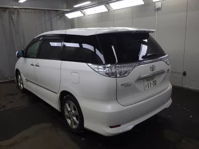 Toyota ESTIMA HYBRID