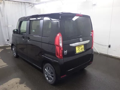 Honda N BOX  с аукциона в Японии