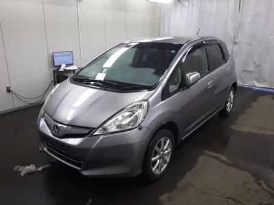 Honda FIT  с аукциона в Японии