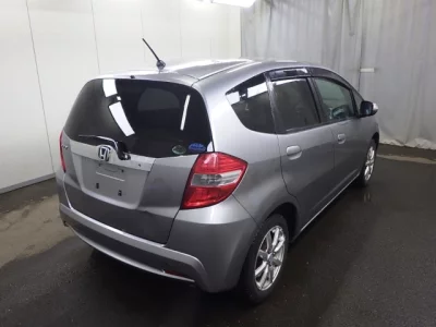 Honda FIT  с аукциона в Японии