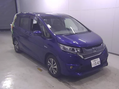 Honda FREED  с аукциона в Японии
