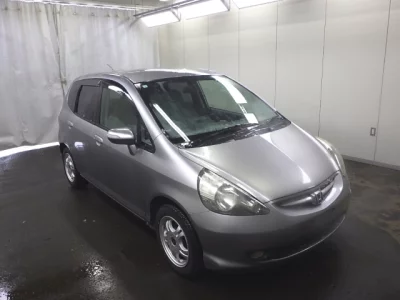 Honda FIT  с аукциона в Японии