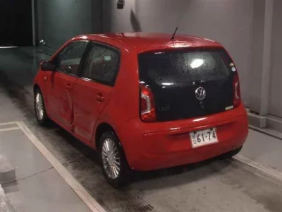 Volkswagen UP  с аукциона в Японии