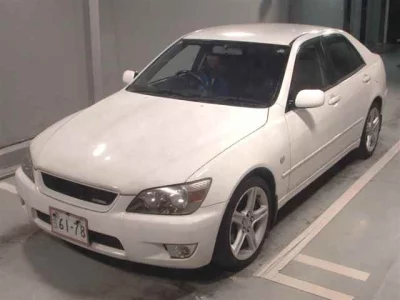 Toyota ALTEZZA  с аукциона в Японии