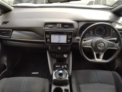 Nissan LEAF  с аукциона в Японии