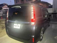 Toyota ESQUIRE лот № 1063 оценка R  с аукциона в Японии 4