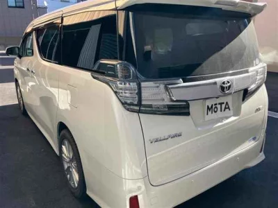 Toyota VELLFIRE  с аукциона в Японии
