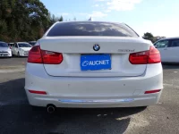 BMW 3-Series лот № 33510 оценка 3.5  с аукциона в Японии 5