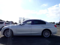 BMW 3-Series лот № 33510 оценка 3.5  с аукциона в Японии 6